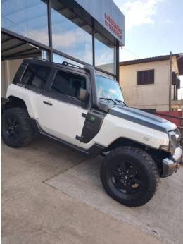 TROLLER - T4 BOLD - 2017/2017 - Branca - R$ 184.000,00