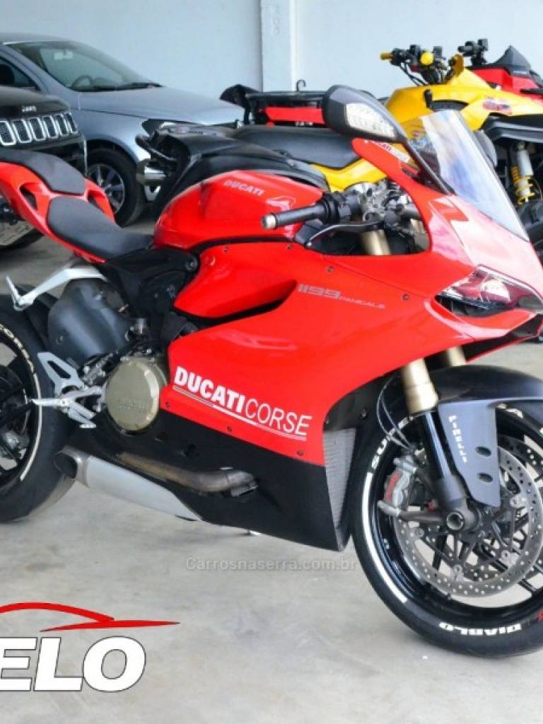 DUCATI - SUPERBIKE 1199 - 2015/2015 - Vermelha - R$ 79.900,00