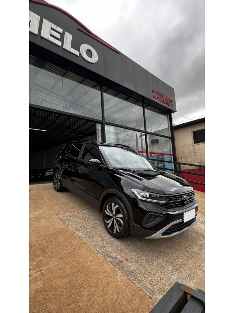 VOLKSWAGEN - T-CROSS - 2025/2026 - Preta - R$ 139.900,00