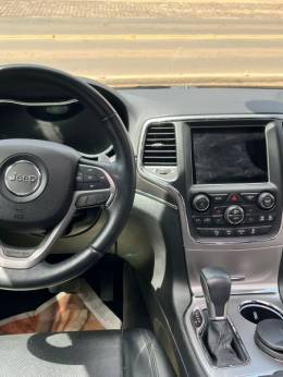 JEEP - CHEROKEE - 2018/2018 - Branca - R$ 169.900,00