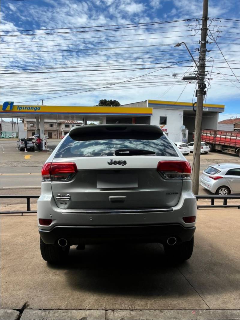 JEEP - CHEROKEE - 2018/2018 - Branca - R$ 169.900,00