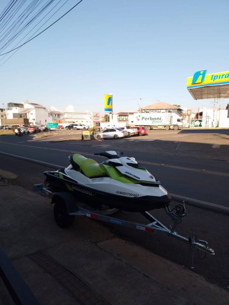 SEADOO - JET SKI - 2016/2017 - Verde - R$ 68.000,00
