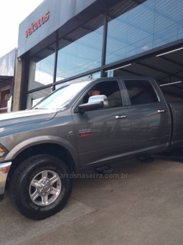 RAM - 2500 LARAMIE - 2012/2012 - Cinza - R$ 219.000,00