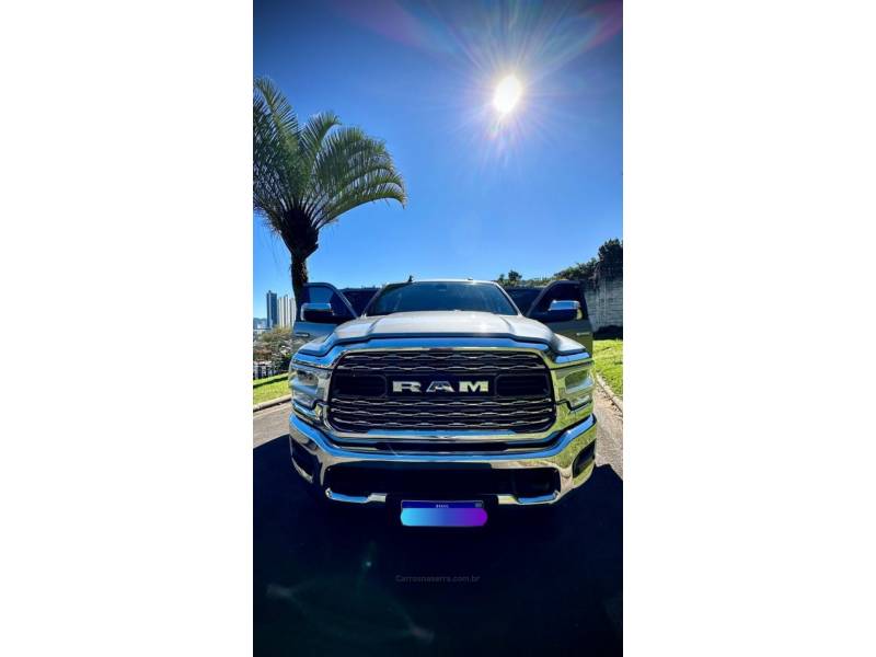 RAM - 2500 LARAMIE - 2019/2019 - Prata - Sob Consulta