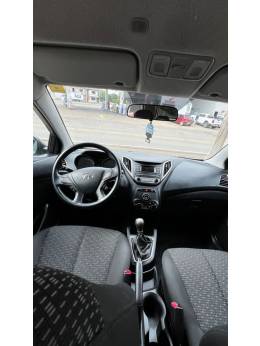 HYUNDAI - HB20 - 2016/2017 - Prata - R$ 53.900,00