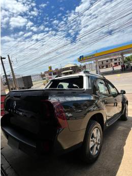 RENAULT - OROCH - 2019/2019 - Preta - R$ 79.900,00