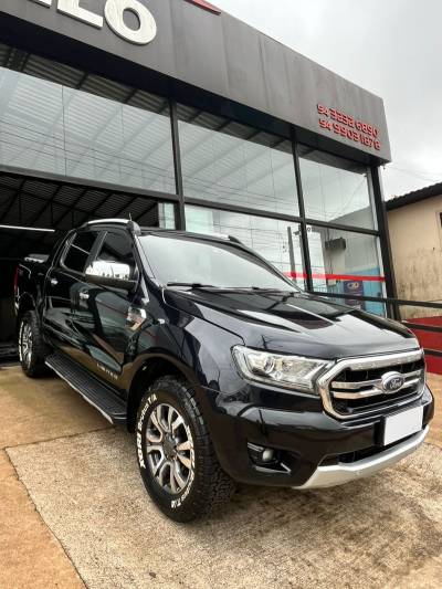 FORD - RANGER - 2020/2021 - Preta - R$ 174.900,00