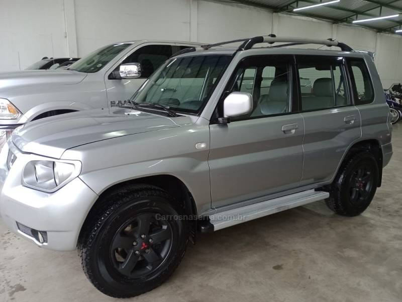 MITSUBISHI - PAJERO TR4 - 2008/2008 - Prata - Sob Consulta